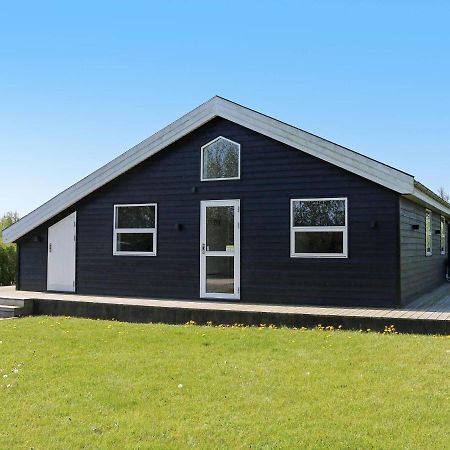 8 Person Holiday Home In Hadsund Bagian luar foto