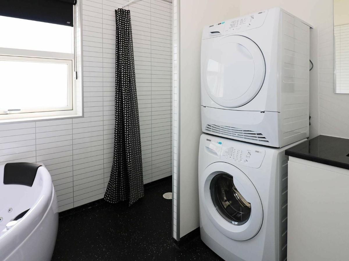 8 Person Holiday Home In Hadsund Bagian luar foto