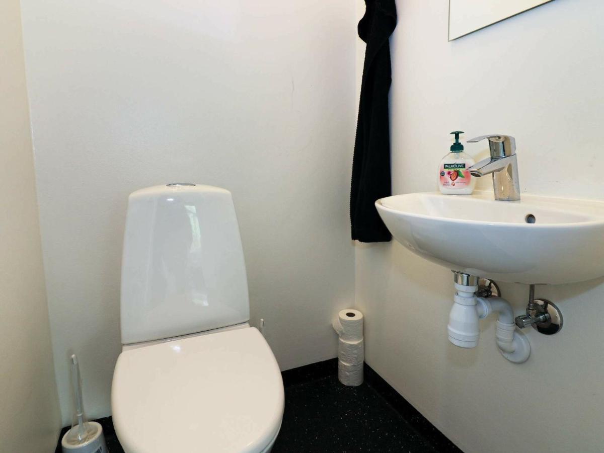 8 Person Holiday Home In Hadsund Bagian luar foto